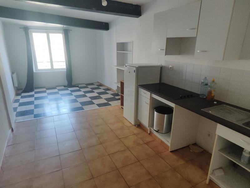 Studio - 24 m² - 1 pièce