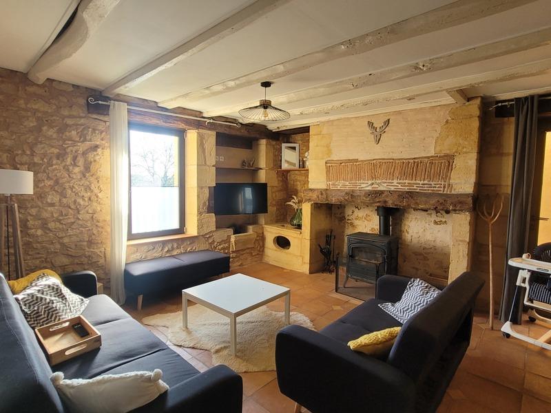 Propriété - 285 m² - 10 pièces