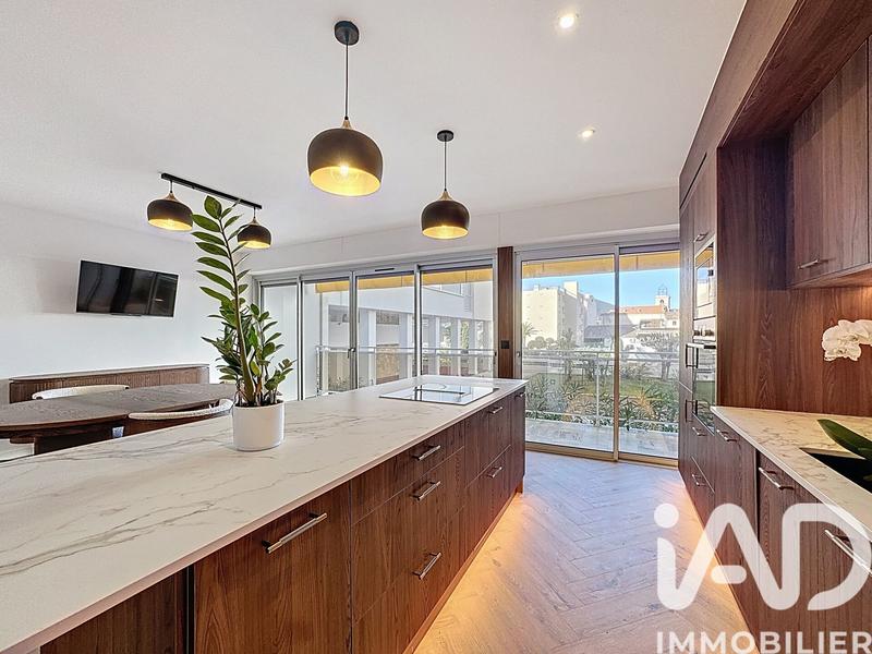 Appartement - 88 m² - 3 pièces