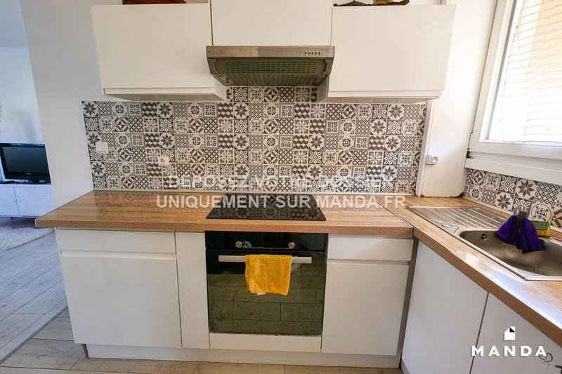 Chambre - 10 m² - 4 pièces