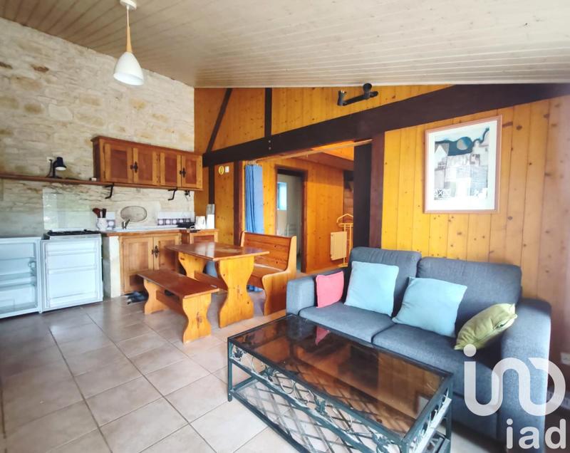 Maison - 239 m² - 9 pièces