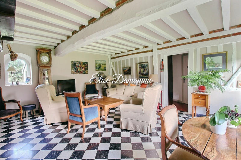 Maison - 190 m² - 5 pièces