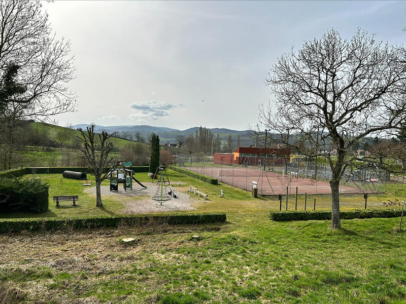 Maison - 158 m² - 5 pièces