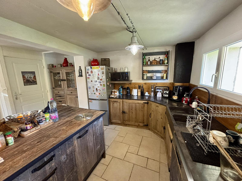 Mas - 240 m² - 8 pièces