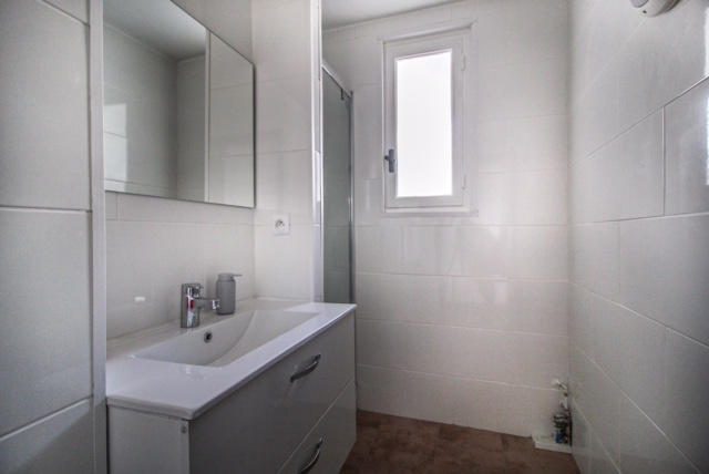 Appartement - 79 m² - 5 pièces