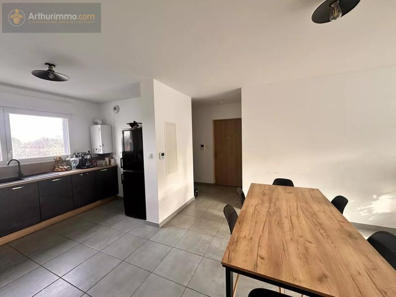 Appartement - 70 m² - 3 pièces
