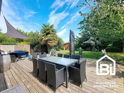 Maison - 172 m² - 6 pièces