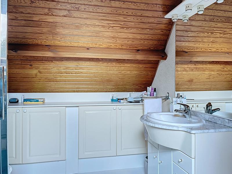 Maison - 110 m² - 7 pièces