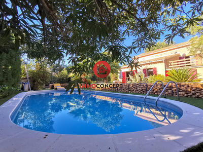 Maison - 153 m² - 7 pièces