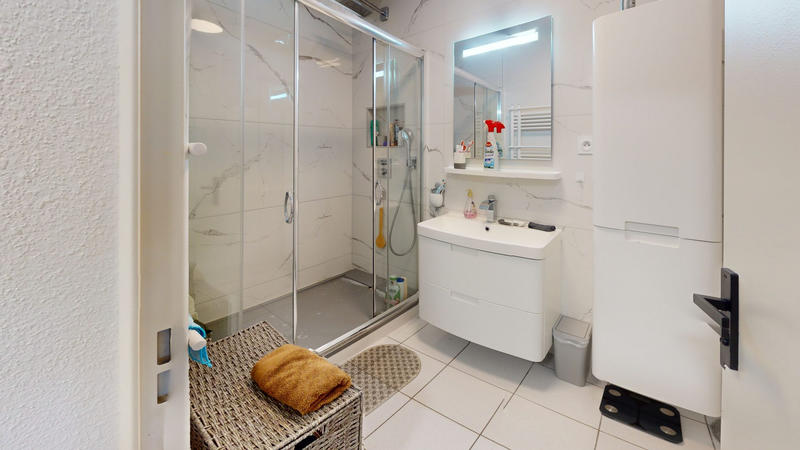 Appartement - 80 m² - 4 pièces