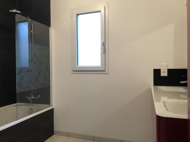 Maison - 99 m² - 4 pièces