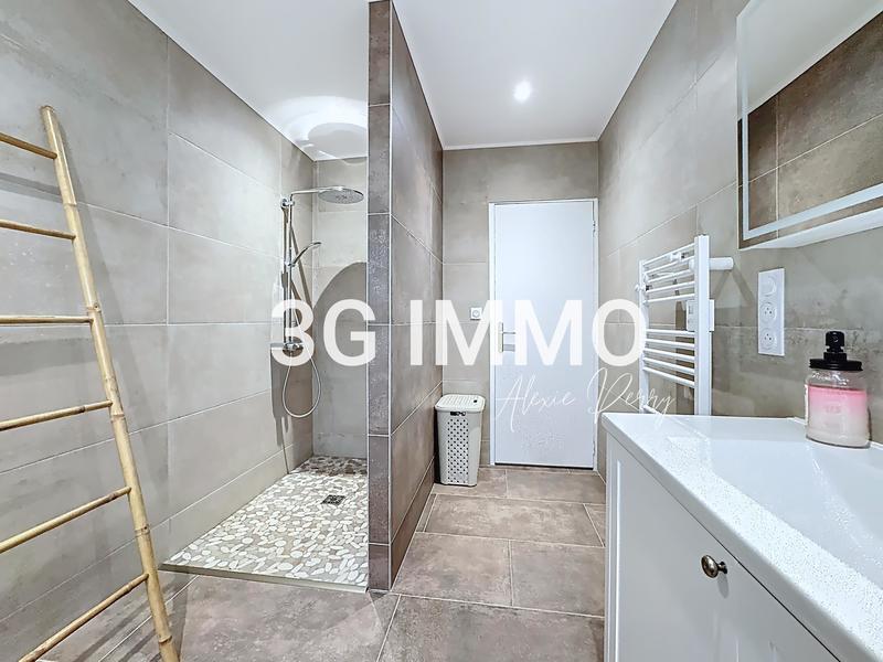 Maison - 106 m² - 4 pièces