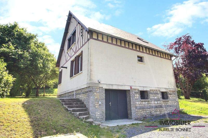 Maison - 93 m² - 5 pièces