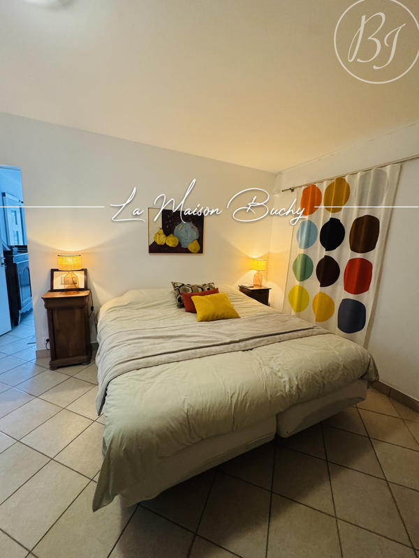 Maison - 185 m² - 6 pièces