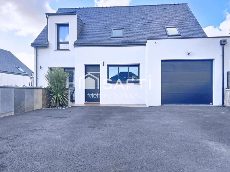 Maison - 110 m² - 6 pièces