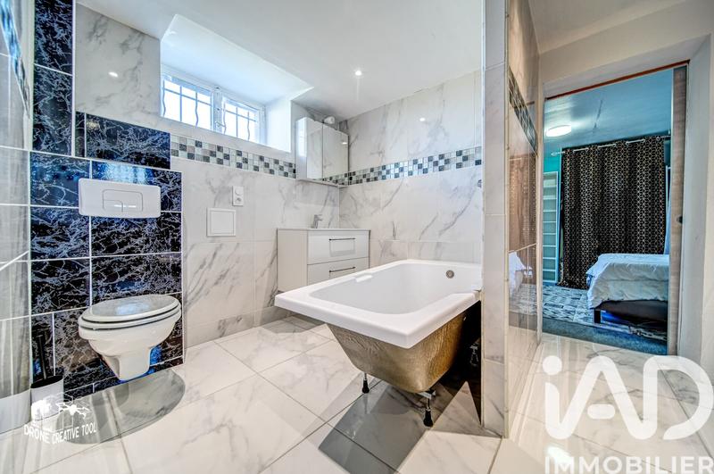 Maison de village - 121 m² - 5 pièces