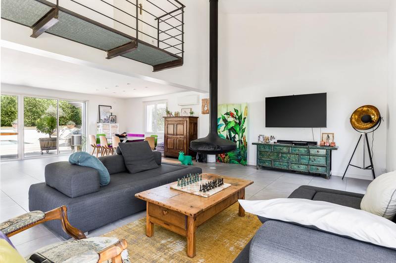 Villa - 204 m² - 5 pièces