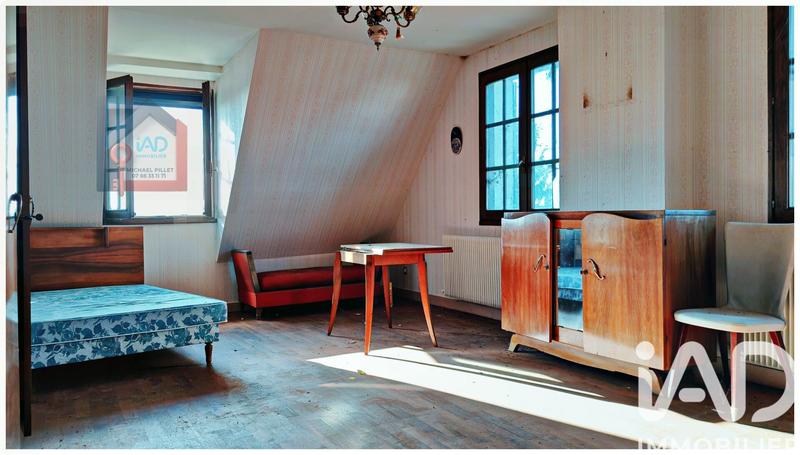 Maison - 198 m² - 8 pièces