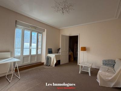 Appartement - 108 m² - 4 pièces