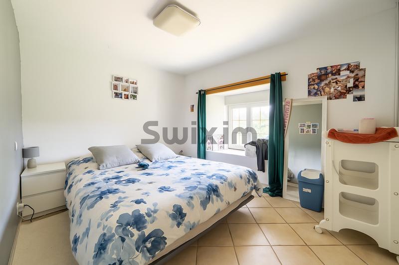 Maison de village - 220 m² - 11 pièces