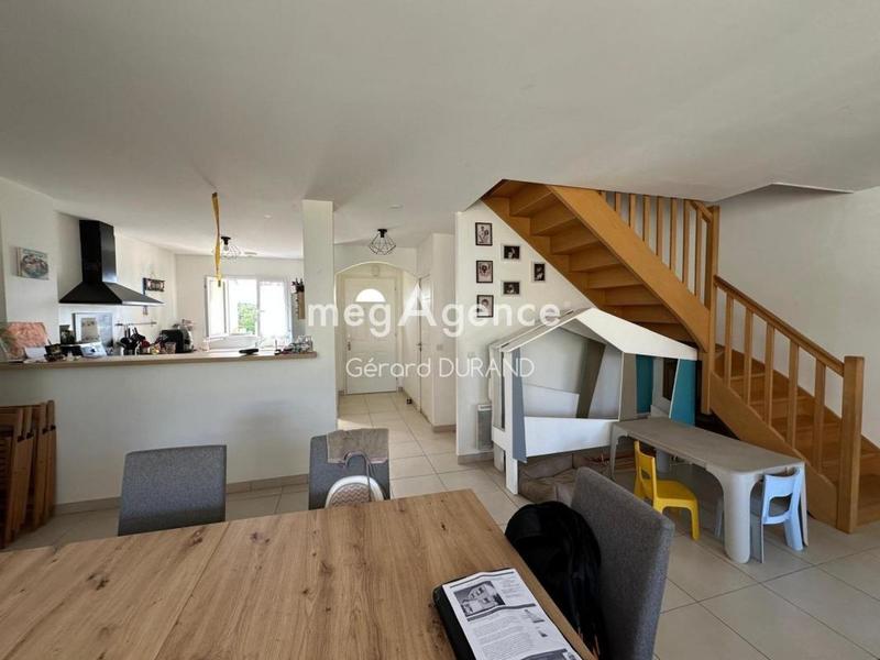 Maison - 102 m² - 4 pièces