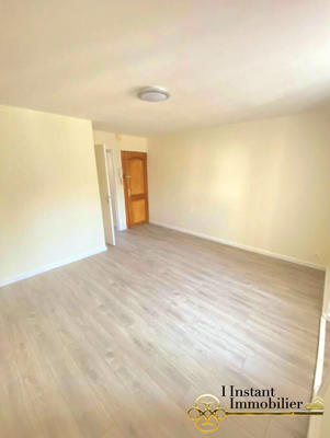 Immeuble - 311 m² - 9 pièces