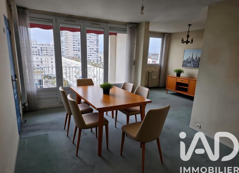 Appartement - 95 m² - 5 pièces