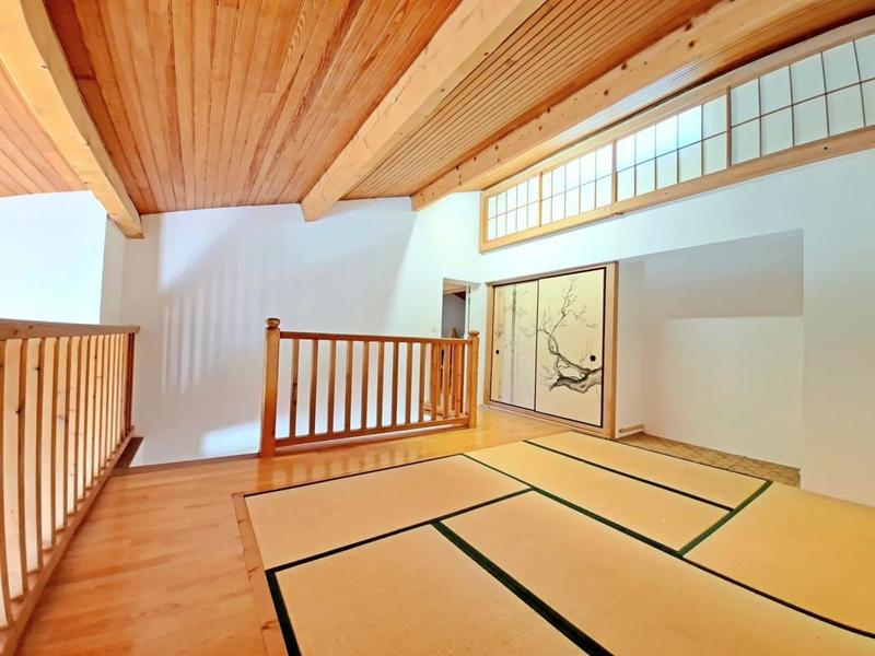 Maison - 209 m² - 8 pièces