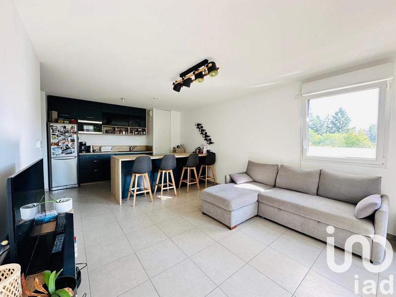 Appartement - 60 m² - 3 pièces