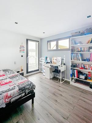 Maison - 158 m² - 6 pièces