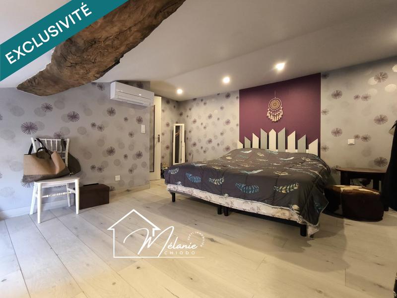 Maison - 85 m² - 5 pièces