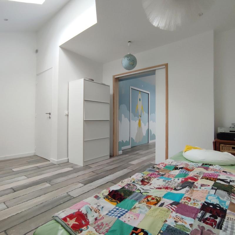 Loft - 251 m² - 5 pièces