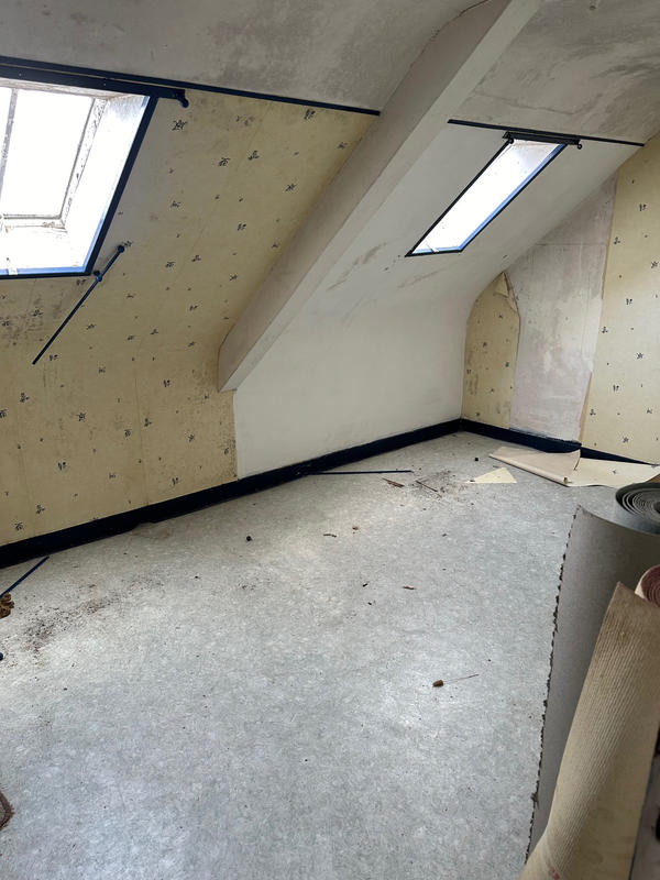 Maison - 176 m² - 11 pièces