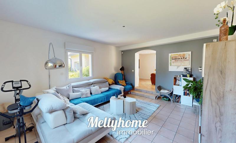 Maison - 195 m² - 10 pièces