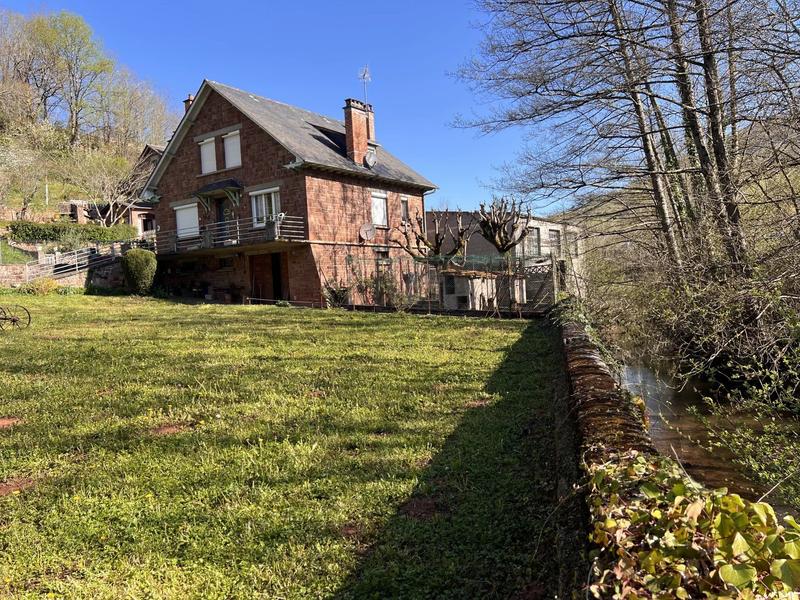 Maison - 118 m² - 5 pièces