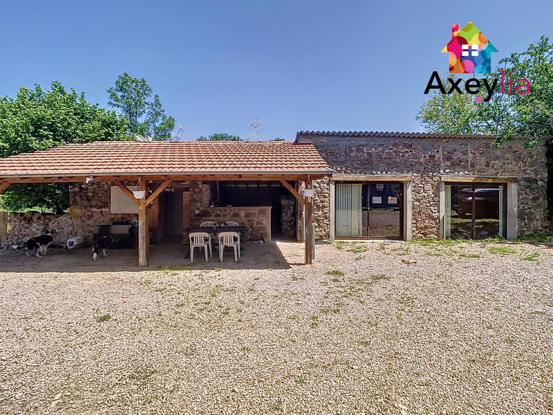 Maison - 257 m² - 7 pièces