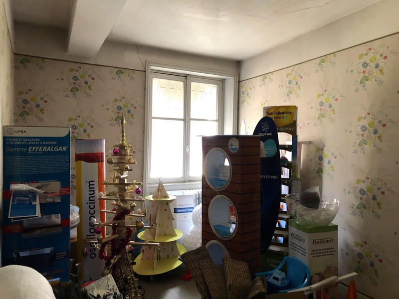 Maison - 250 m² - 11 pièces