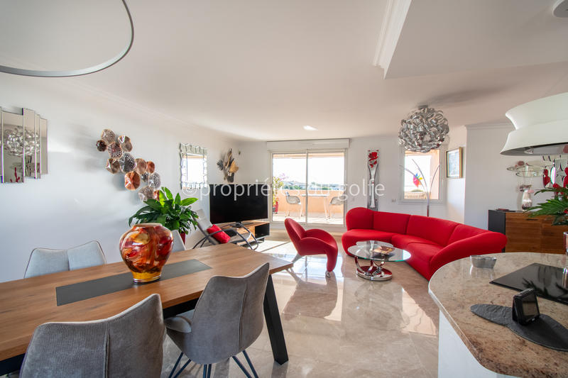 Appartement - 120 m² - 4 pièces