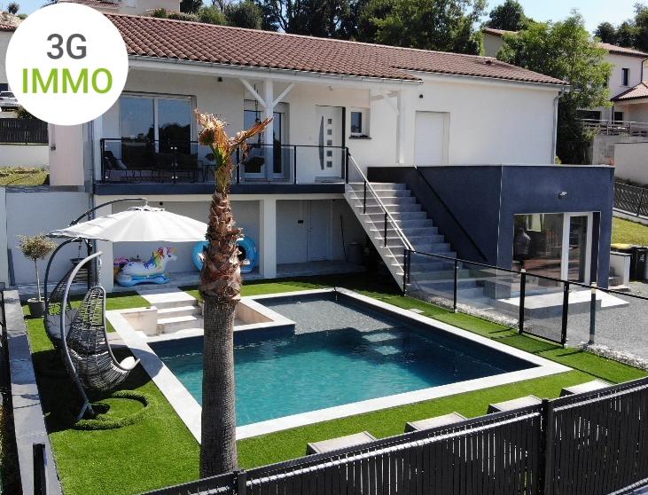 Villa - 161 m² - 5 pièces