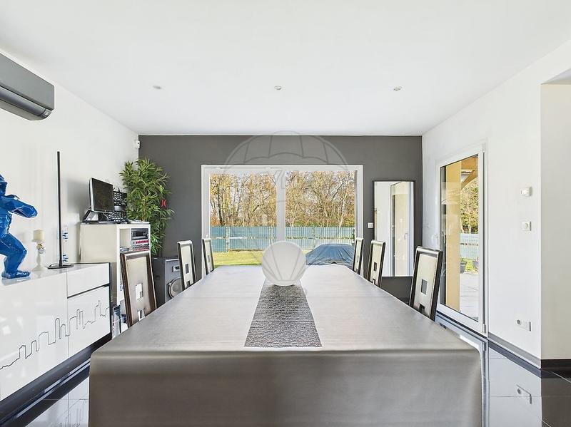 Maison d'architecte - 185 m² - 5 pièces