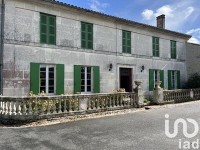 Maison - 278 m² - 7 pièces