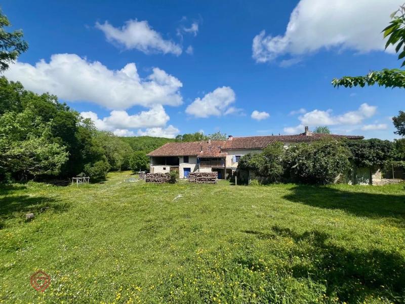 Ferme - 300 m² - 8 pièces