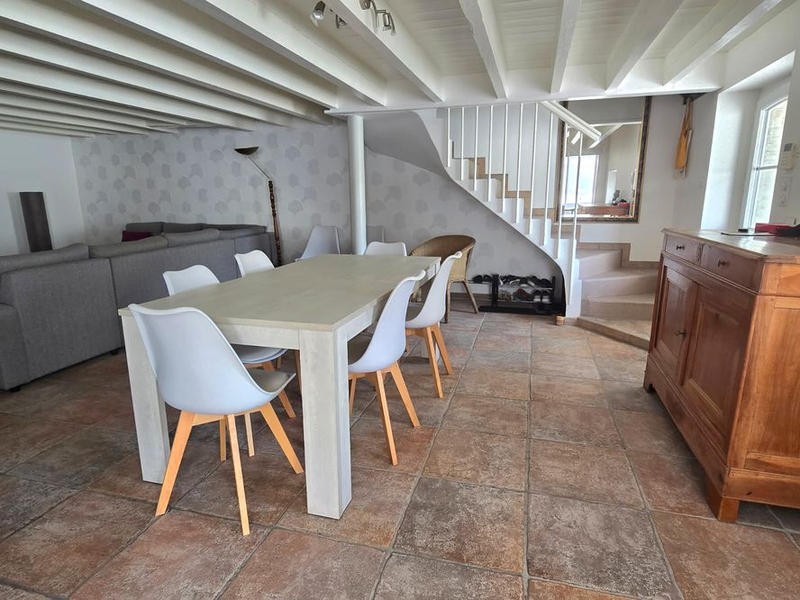 Maison - 136 m² - 5 pièces