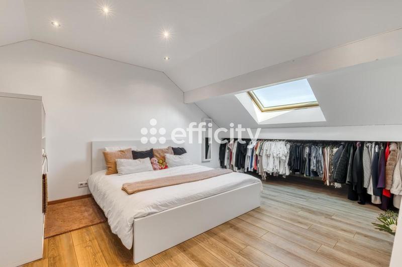 Maison - 188 m² - 6 pièces