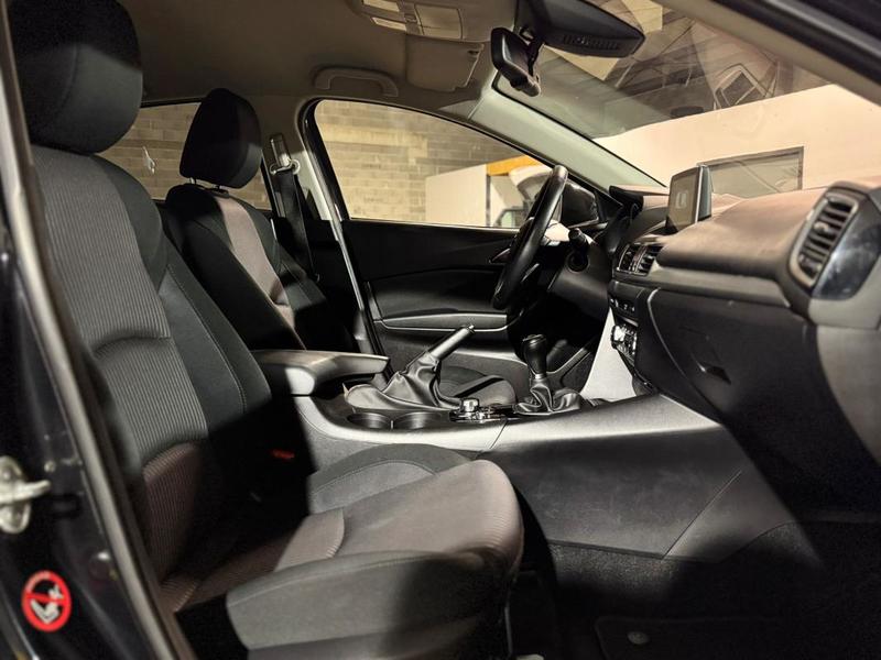 Mazda 3 III Hatchback 2.0 SkyActiv-G 165ch Sièges chauffants, Son Bose, Affichage tête-haute