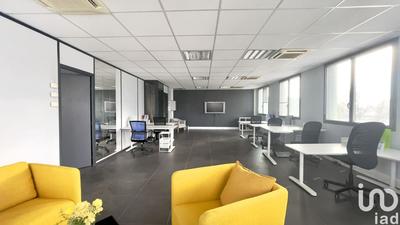 Local commercial - 117 m²