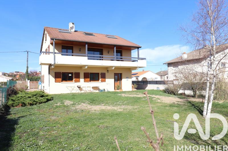 Maison - 132 m² - 7 pièces