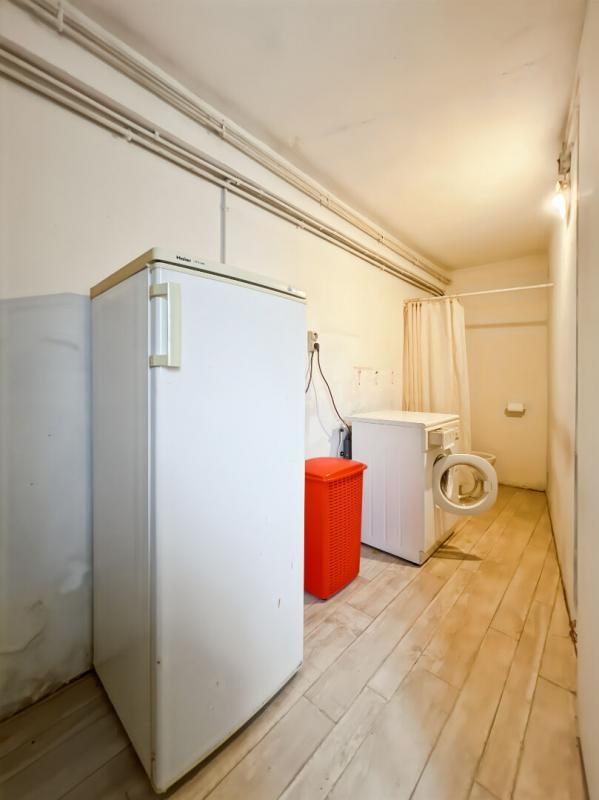 Maison - 96 m² - 6 pièces