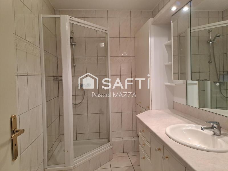 Appartement - 84 m² - 4 pièces