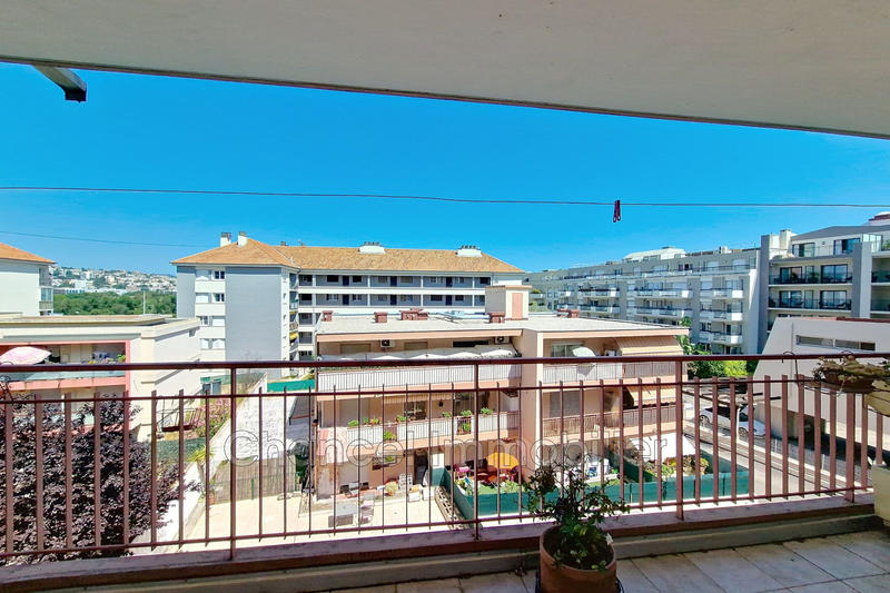 Appartement - 91 m² - 4 pièces